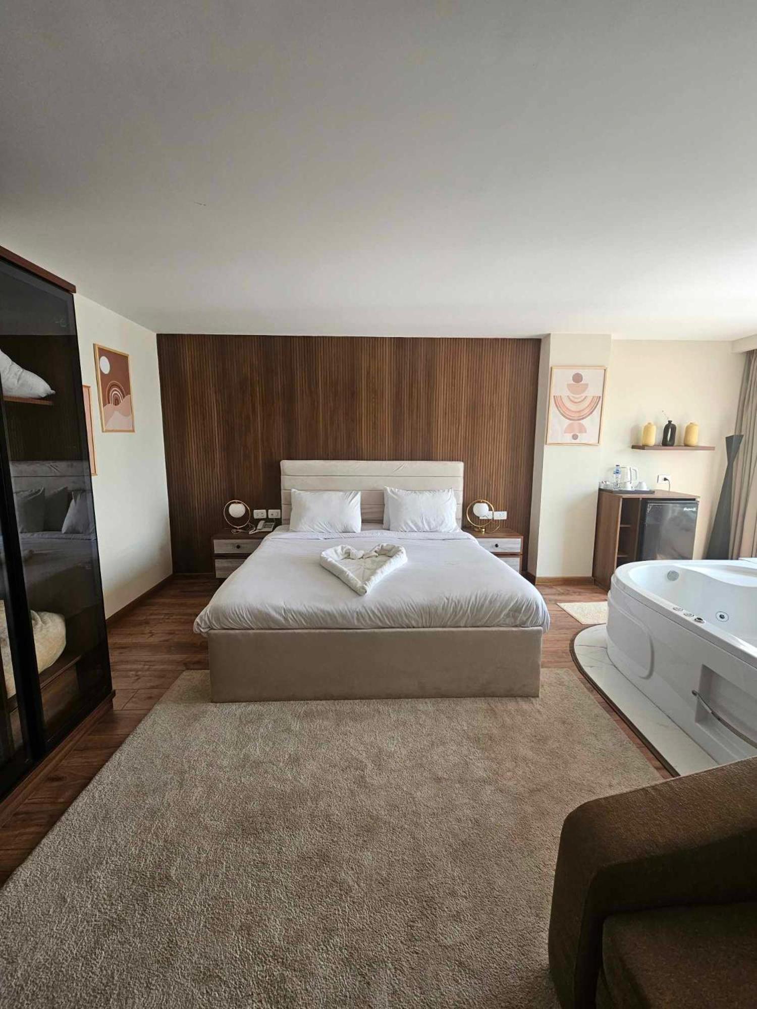 The Home Boutique Hotel Pyramids Inn Kafret el-Gabal Exterior photo