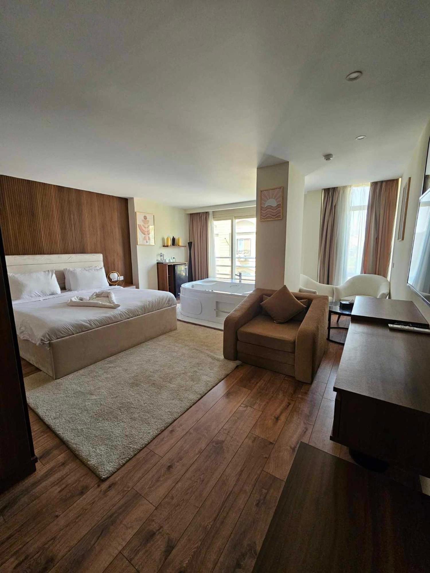 The Home Boutique Hotel Pyramids Inn Kafret el-Gabal Exterior photo
